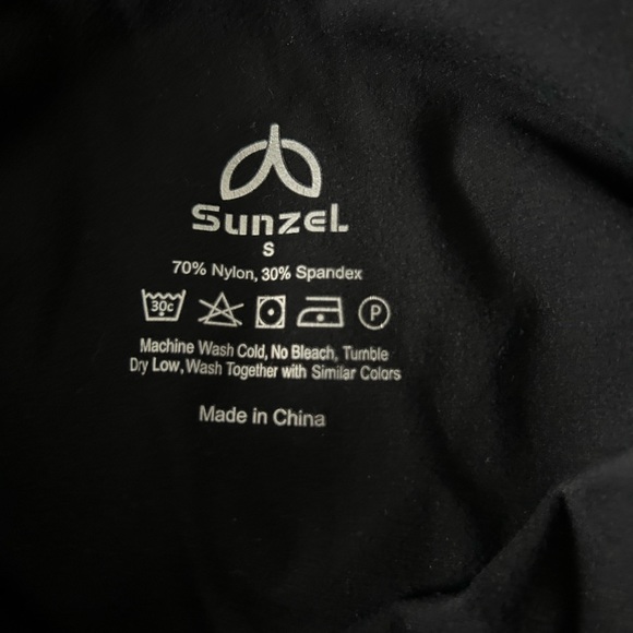 Sunzel biker shorts - black, size small - Picture 3 of 5